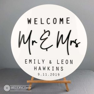 Mr & Mrs 3d Acrylic Welcome Sign with Vinyl Lettering