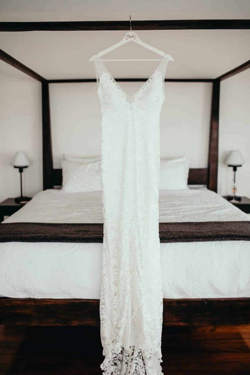 "Bride" Laser Engraved Coat Hanger- Floral Wreath Dress Display - Image 4