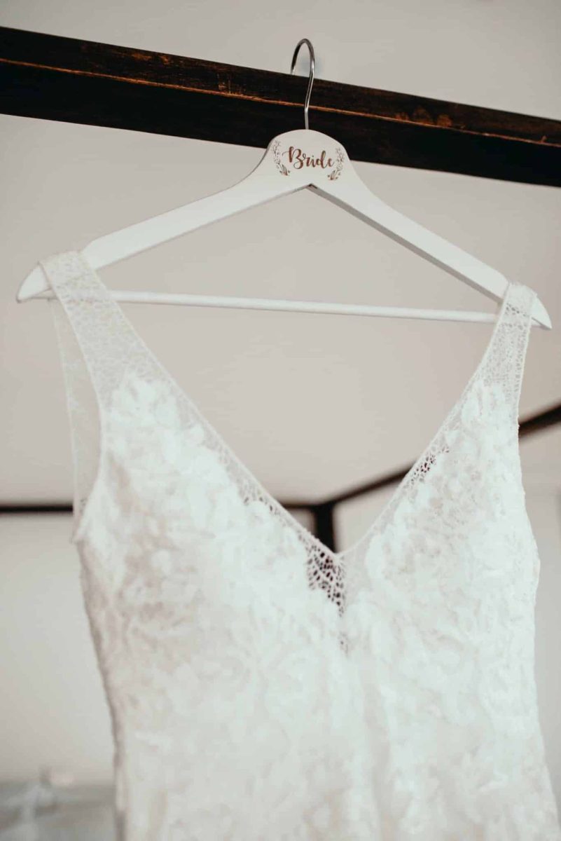 "Bride" Laser Engraved Coat Hanger- Floral Wreath Dress Display - Image 3