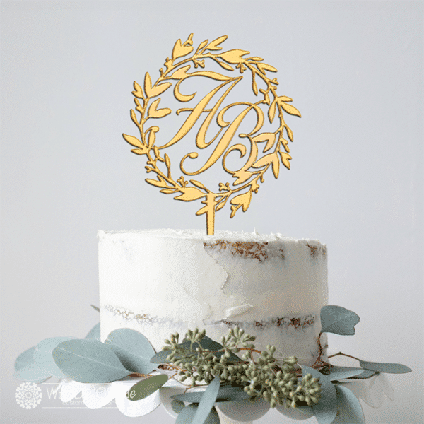 Initials in Wreath Cake Topper