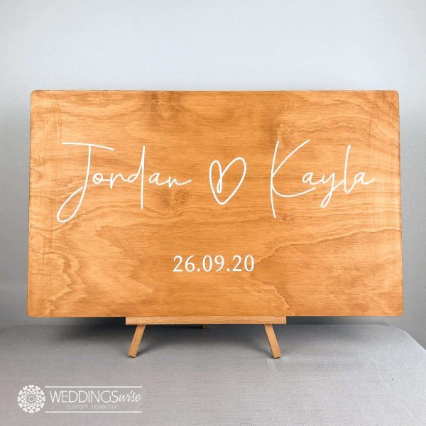 Timber Welcome Sign with Heart