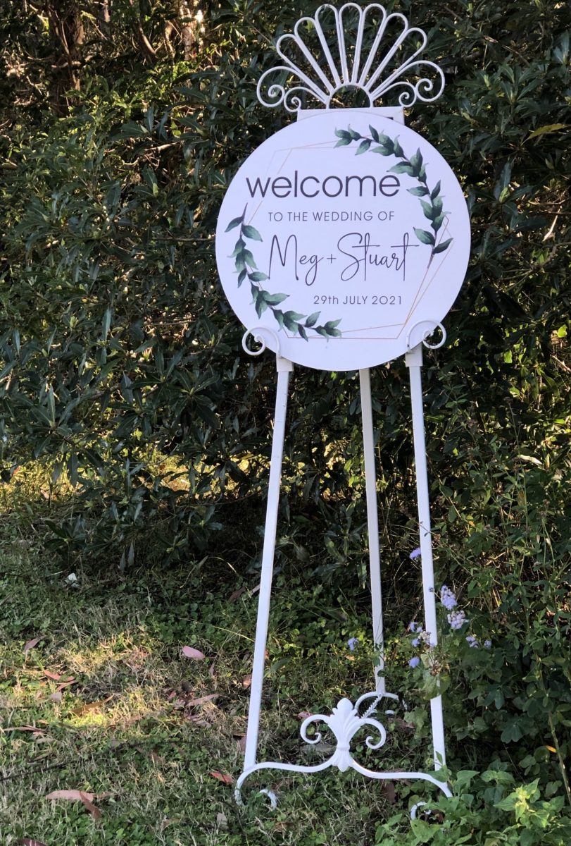 Wreath Printed Welcome Sign - Image 2